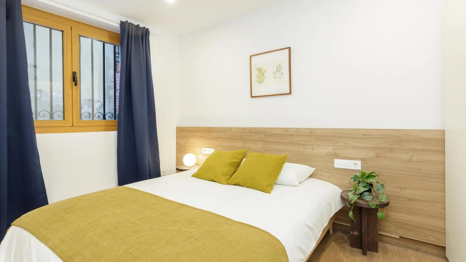 Comfy Stay Barcelona Cathedral 0*,  Spain