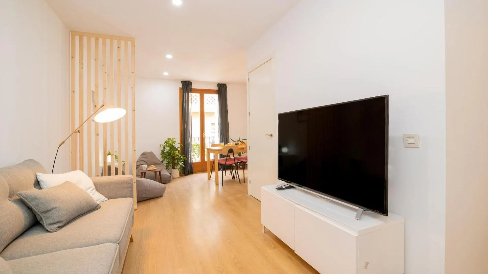 Apartment Comfy Stay Barcelona Cathedral Spain