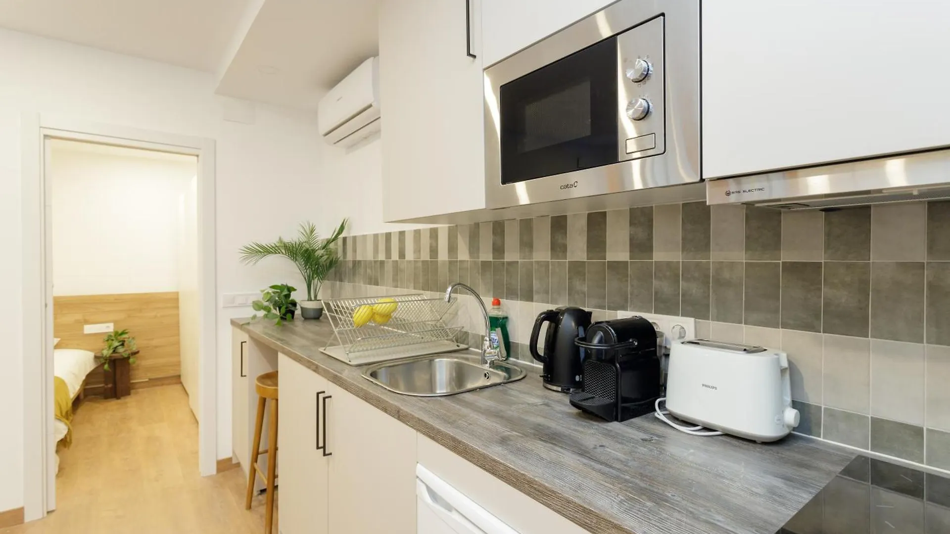 Apartment Comfy Stay Barcelona Cathedral