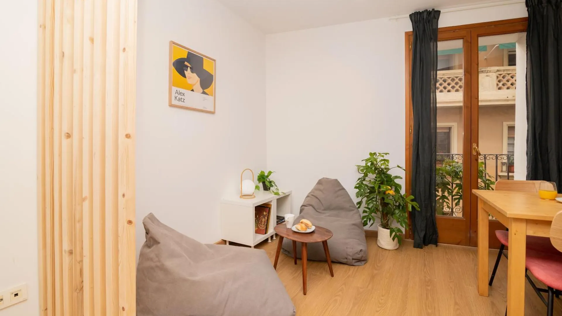 Apartment Comfy Stay Barcelona Cathedral