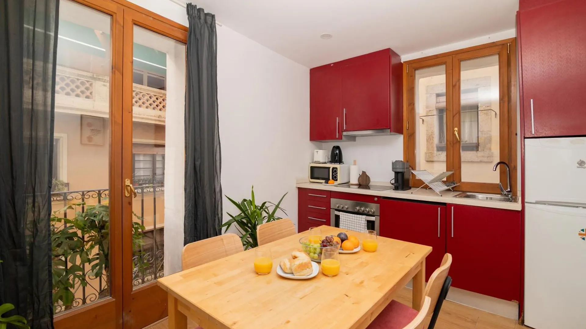 Comfy Stay Barcelona Cathedral 0*,  Spain