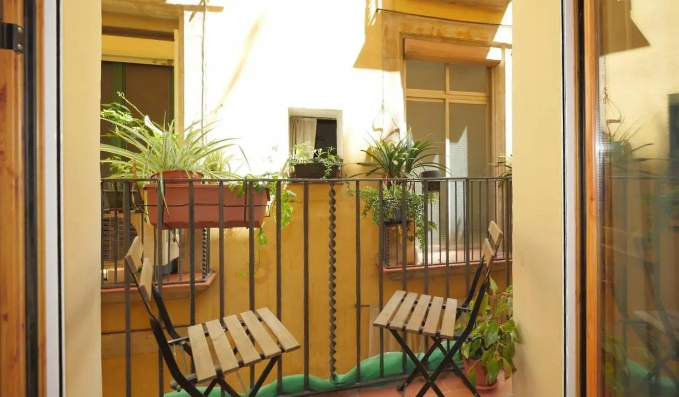 Apartment Comfy Stay Barcelona Cathedral