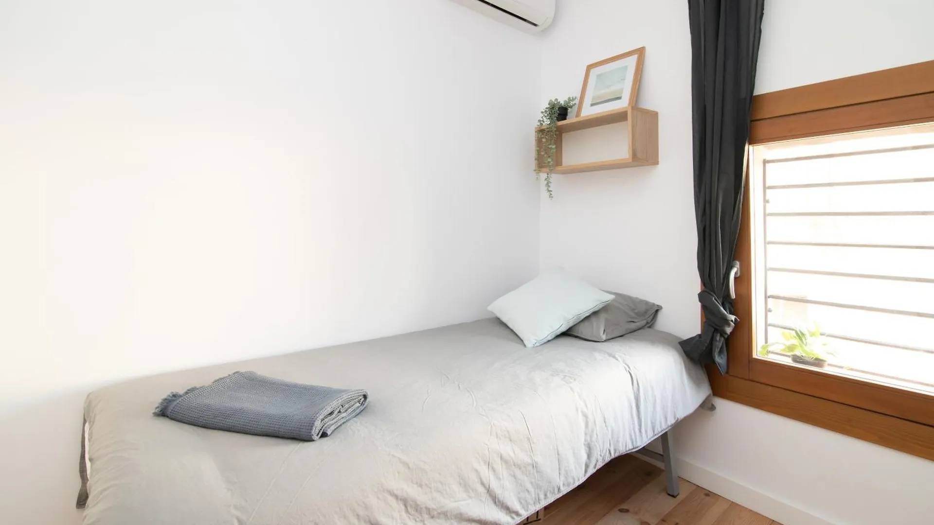 Comfy Stay Barcelona Cathedral Apartment