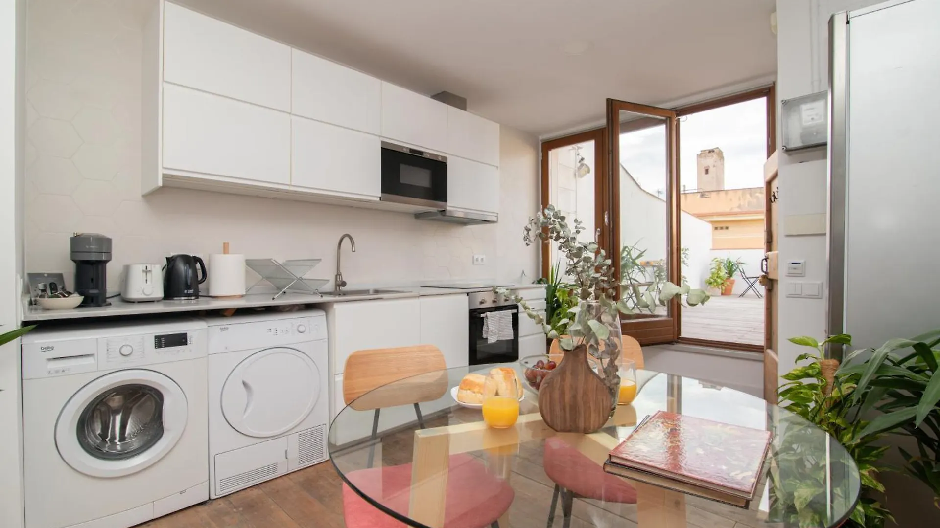 Comfy Stay Barcelona Cathedral Apartment